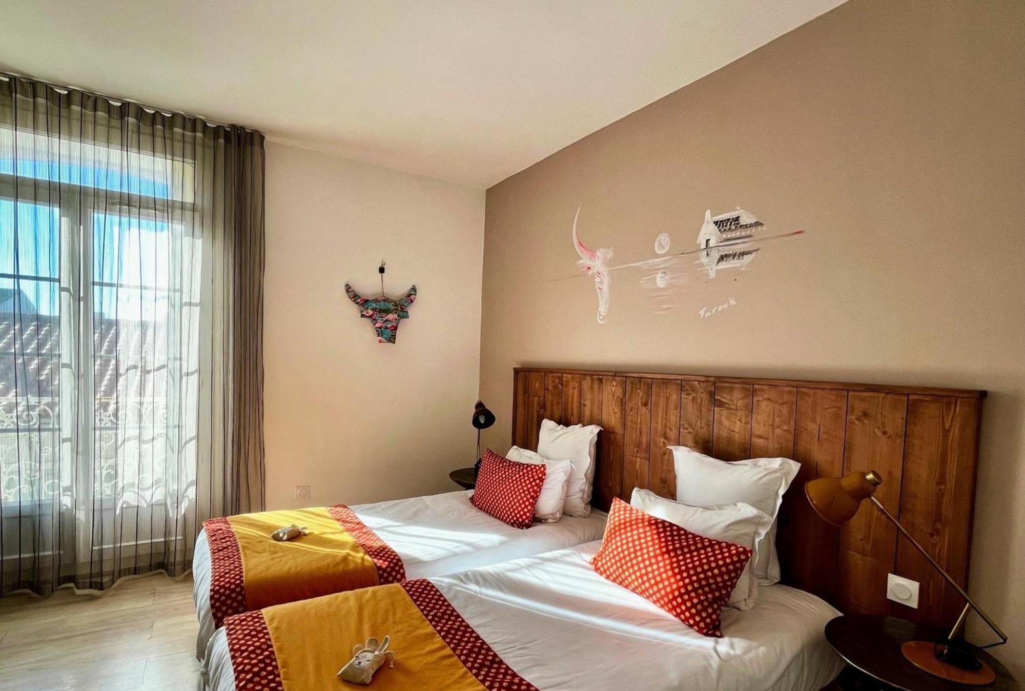 Hotel Saint Louis Эг-Морт Экстерьер фото