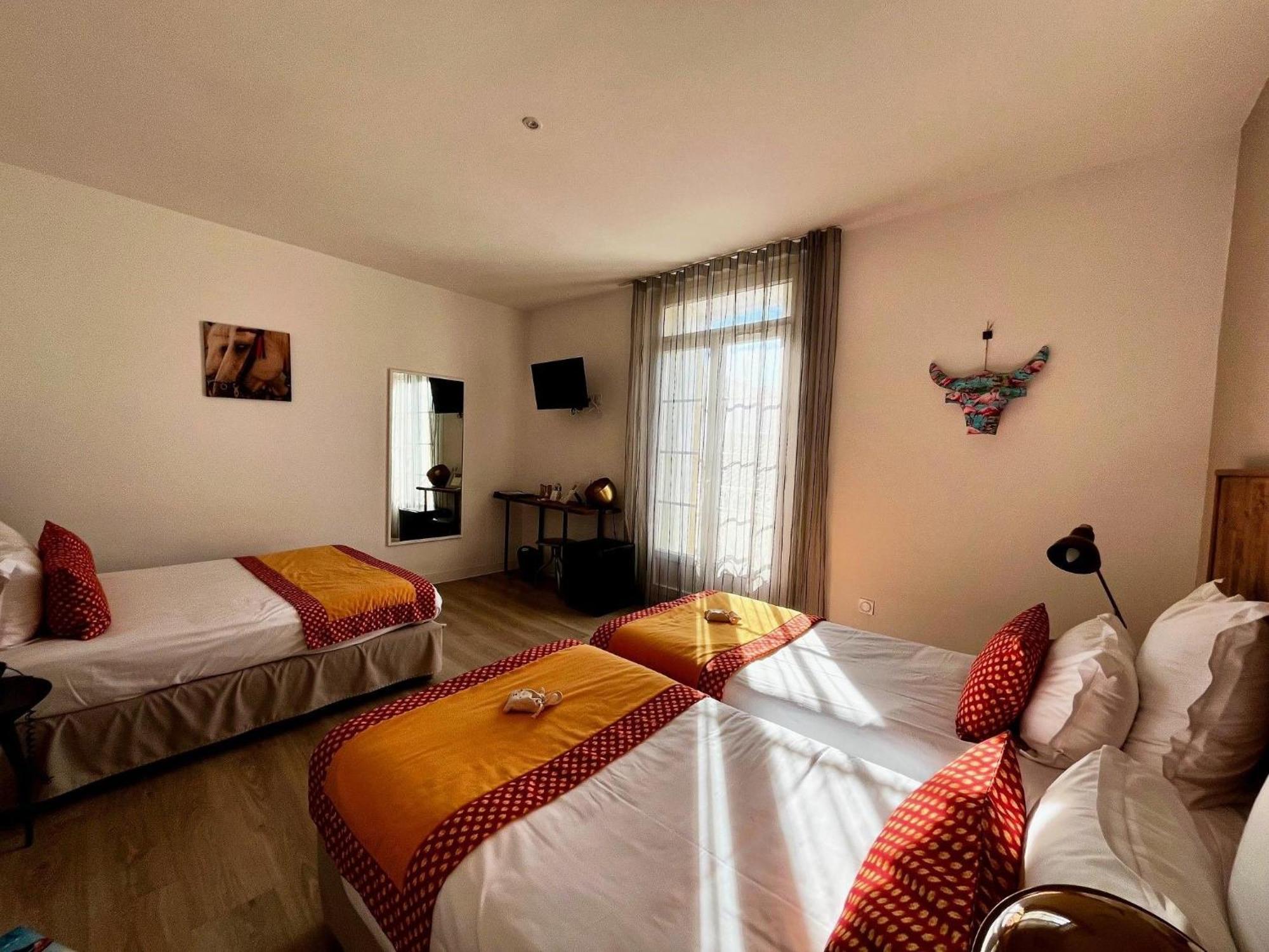 Hotel Saint Louis Эг-Морт Экстерьер фото